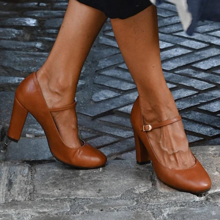 Bravina | Everyday Low Heel Strap Sandals