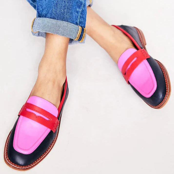 Lunessa | Black Loafers with a Colour Accent